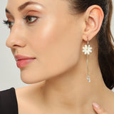 Belle Edge Pearl Flower Hoop Earrings