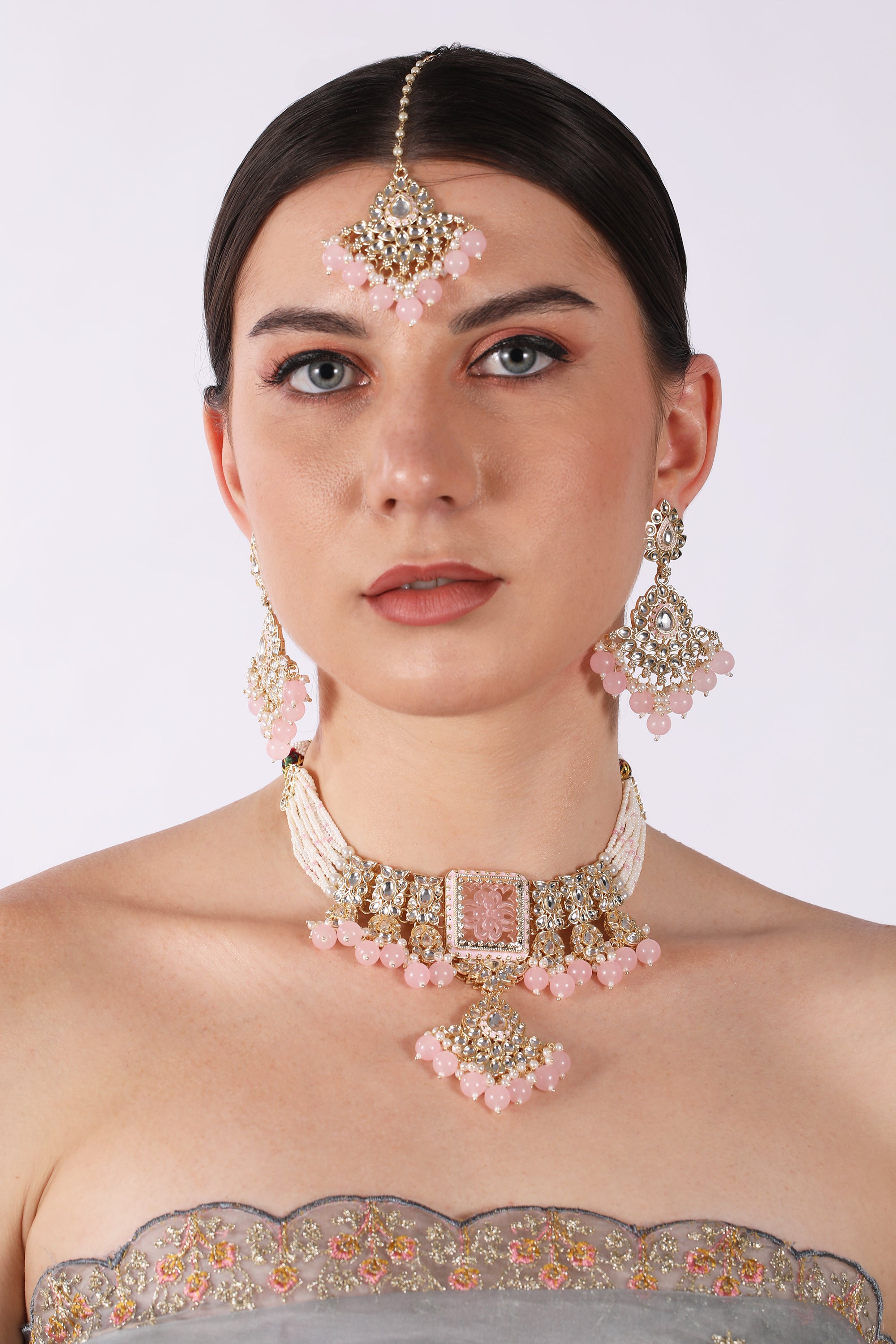 pearl necklace jewellery