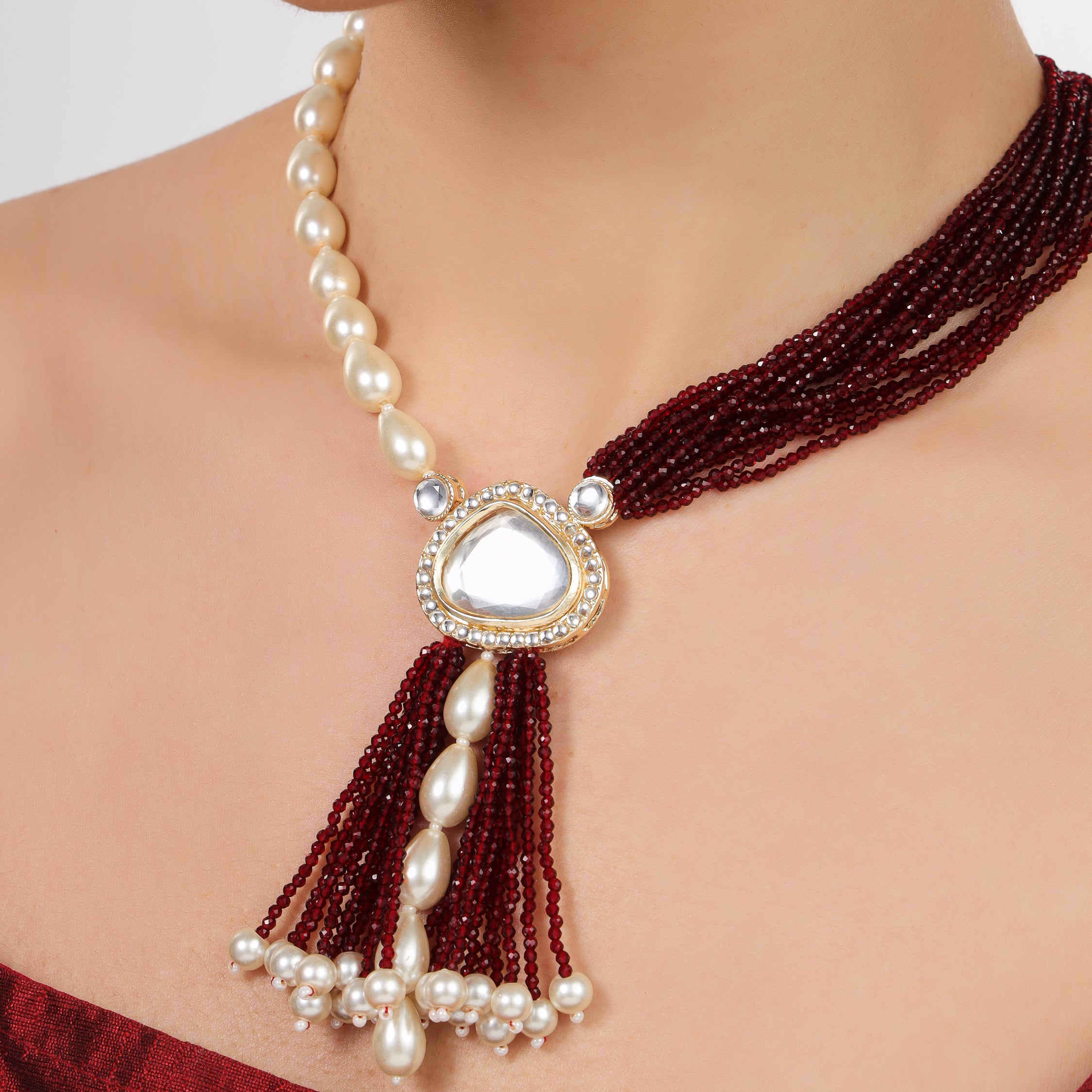 pearl necklace jewellery