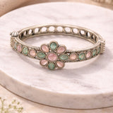 Antique Floral Kundan Kada