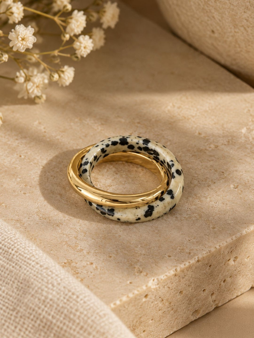 Gold Interlocking Russian Ring