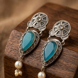 Silver Pearl Earring