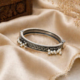 Pearl Charm Vintage Bangle