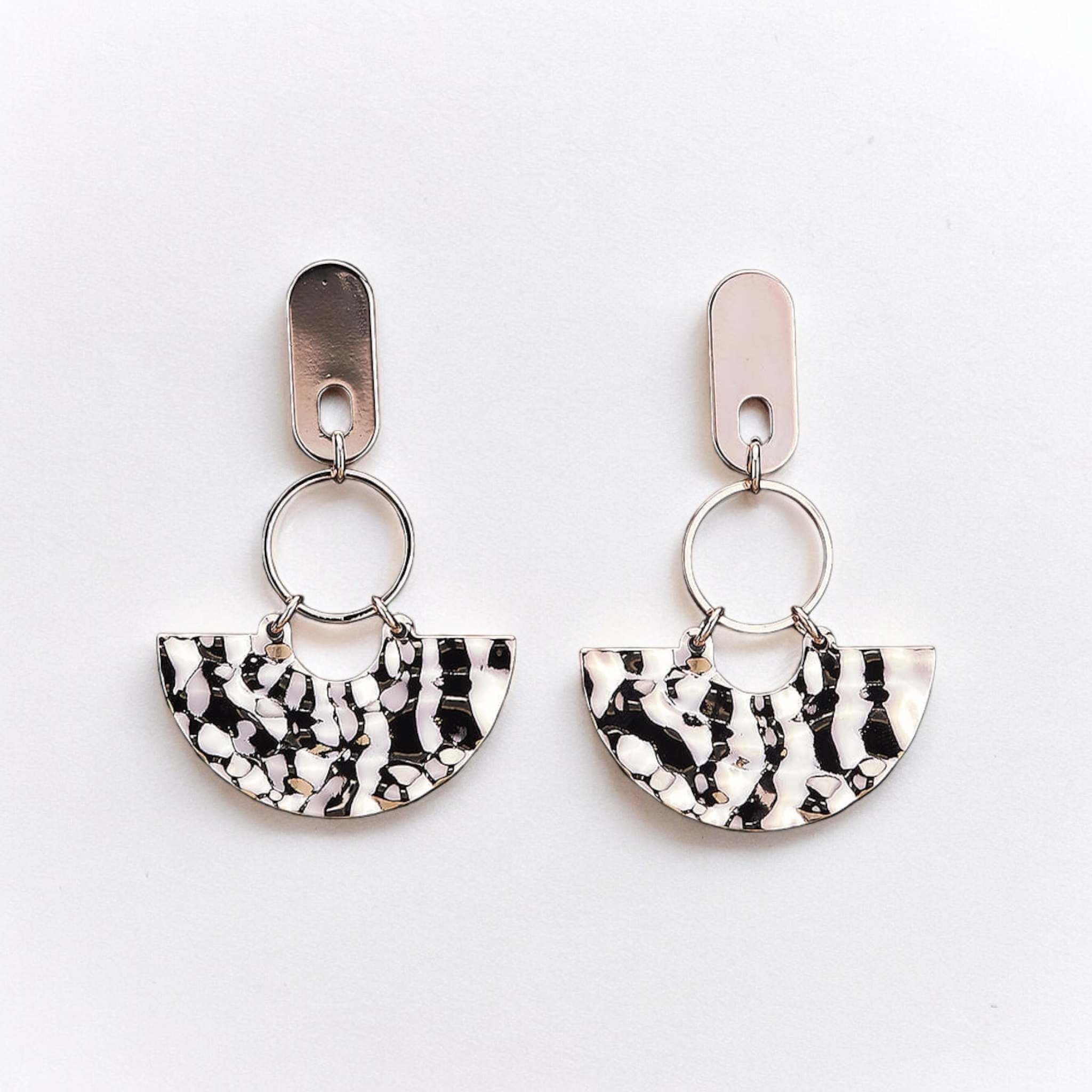 Belle Earing